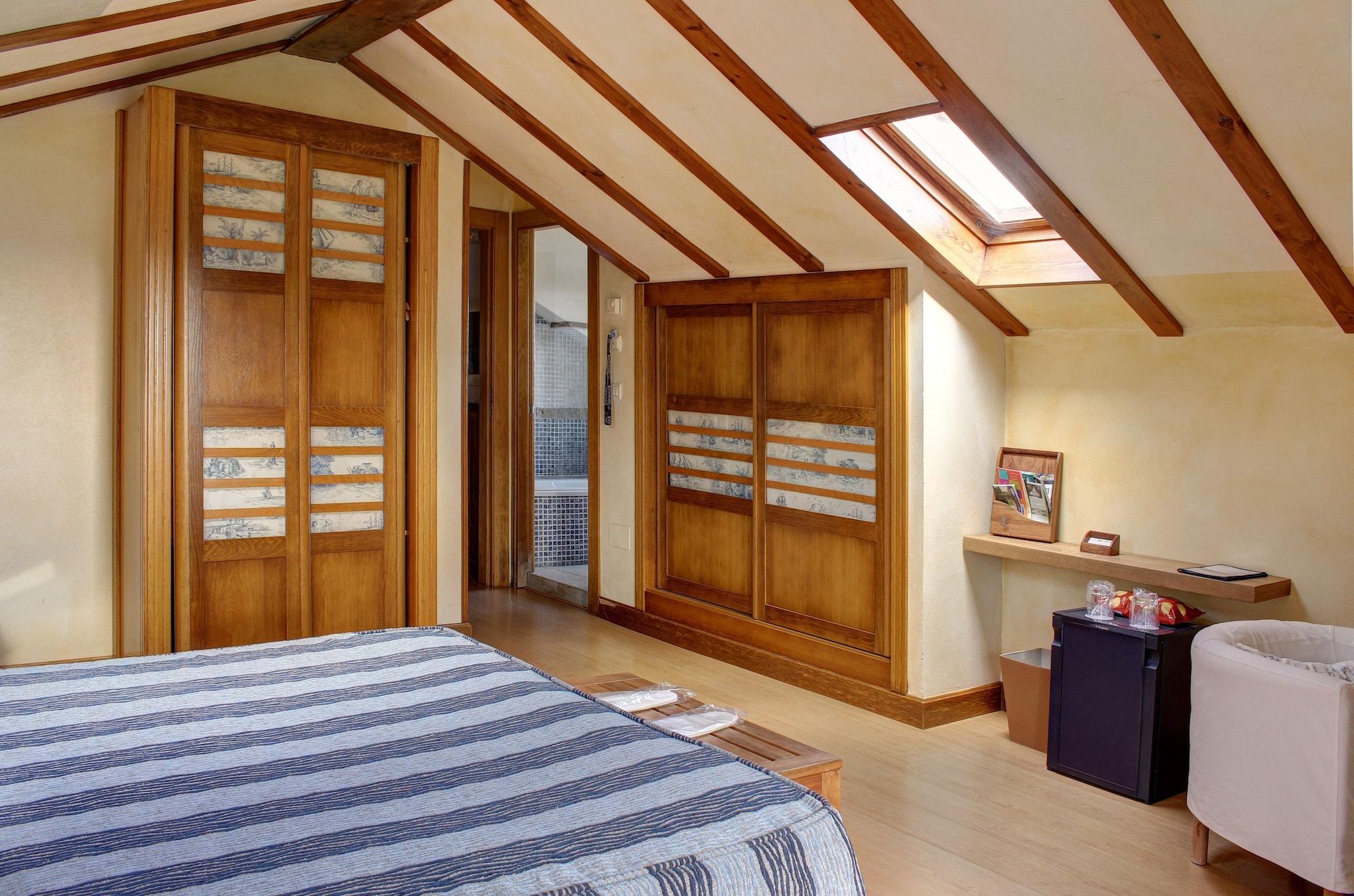 Hotel Mirador Del Sella 3*